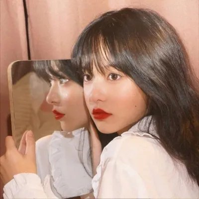 下午一点的她